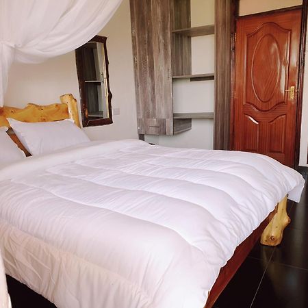 Merinja Guest House Naivasha Exterior photo